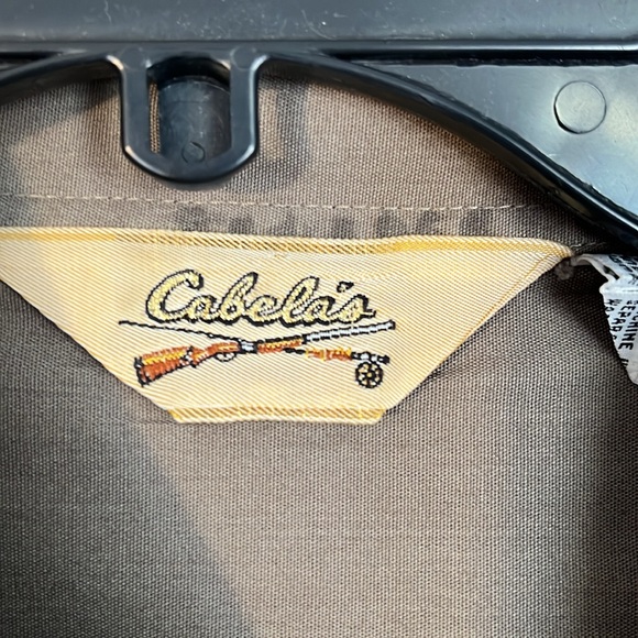 Cabelas Button Down Shirt XXL - Picture 2 of 10